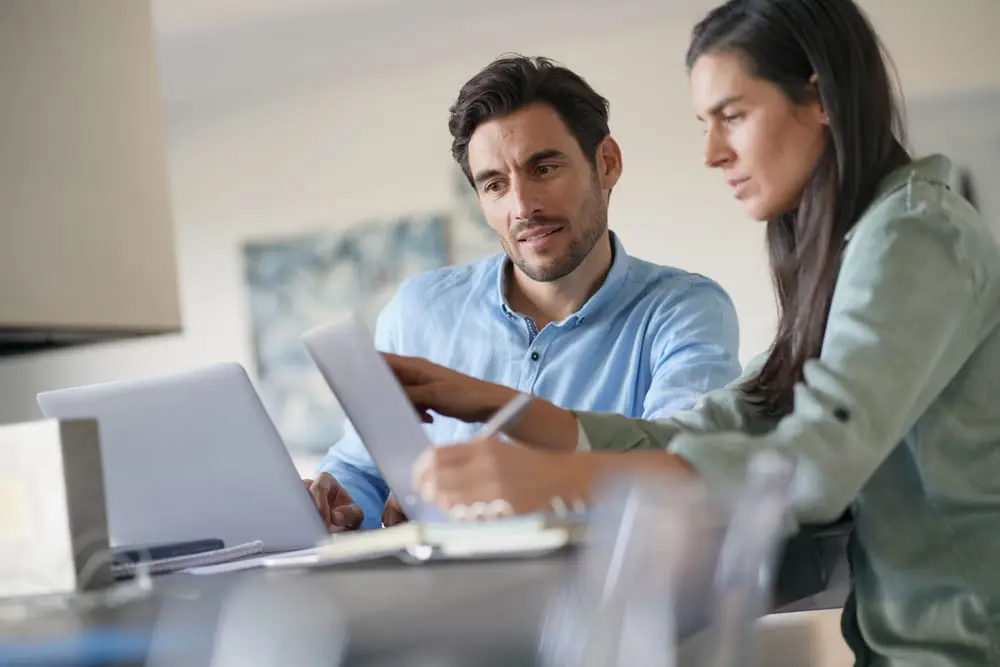 GEO vs SEO: Which Actually Drives Leads in 2026