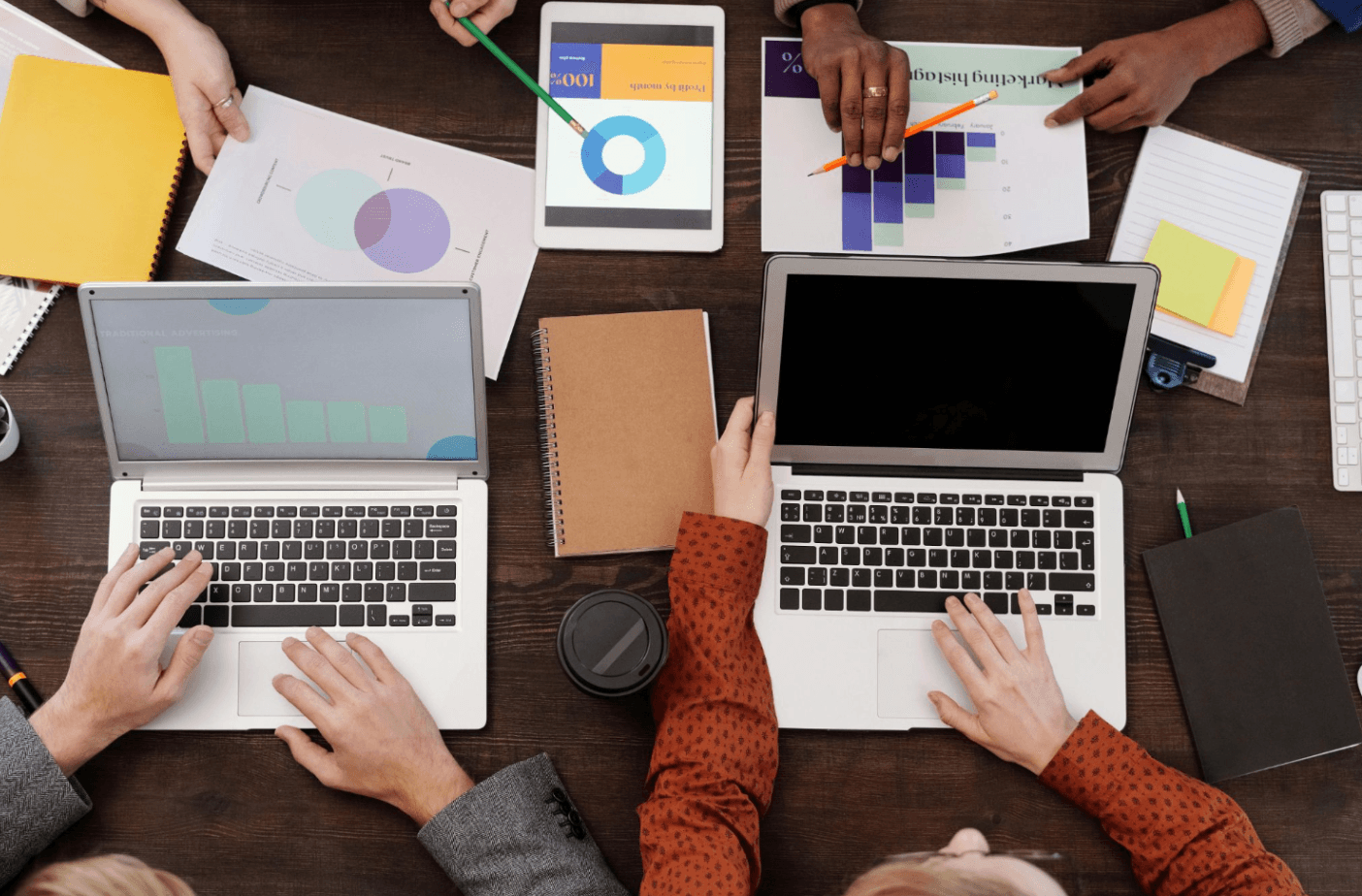 Why Digital Marketing Knowledge Helps Students Build Career Confidence