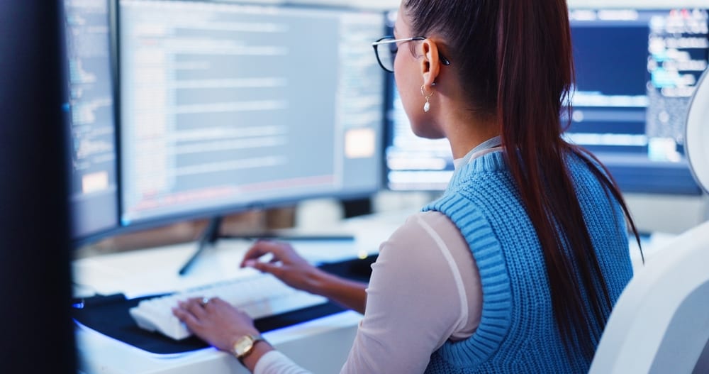 Shopify vs WordPress SEO in 2026: Which Platform Wins for AI Search and Traditional Rankings