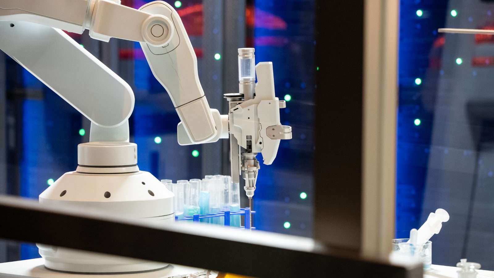 Balancing Functionality and Cost in Industrial Product Manufacturing