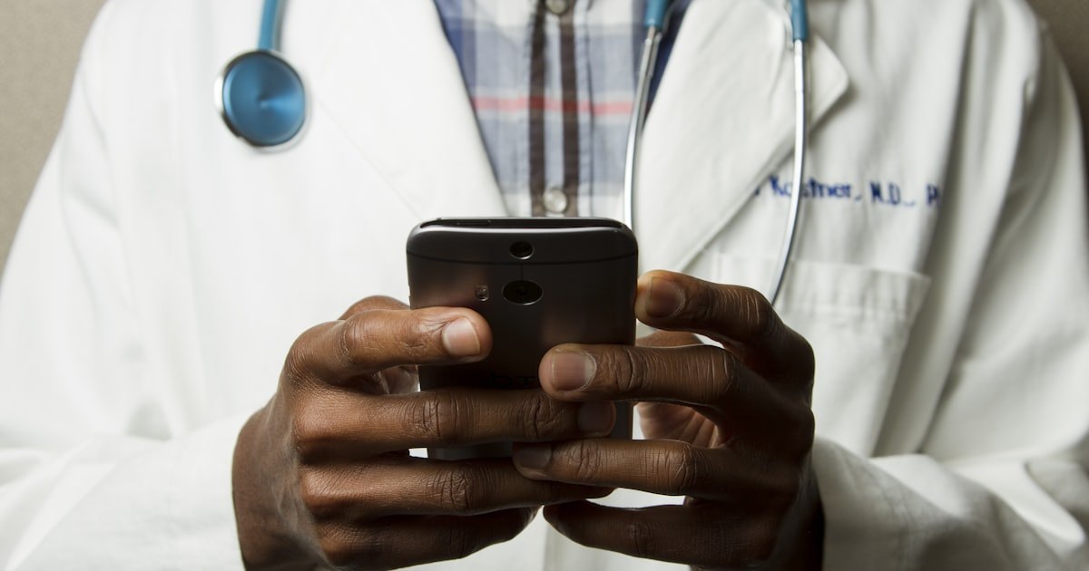 AI-Powered Appointment Scheduling: How Machine Learning Reduces No-Shows by 40%