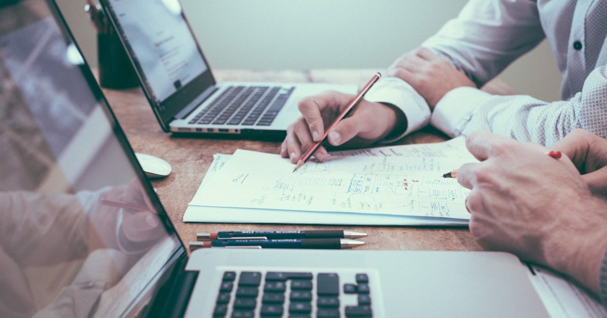 LinkedIn SEO for B2B Companies: How to Optimize Your Company Page and Content