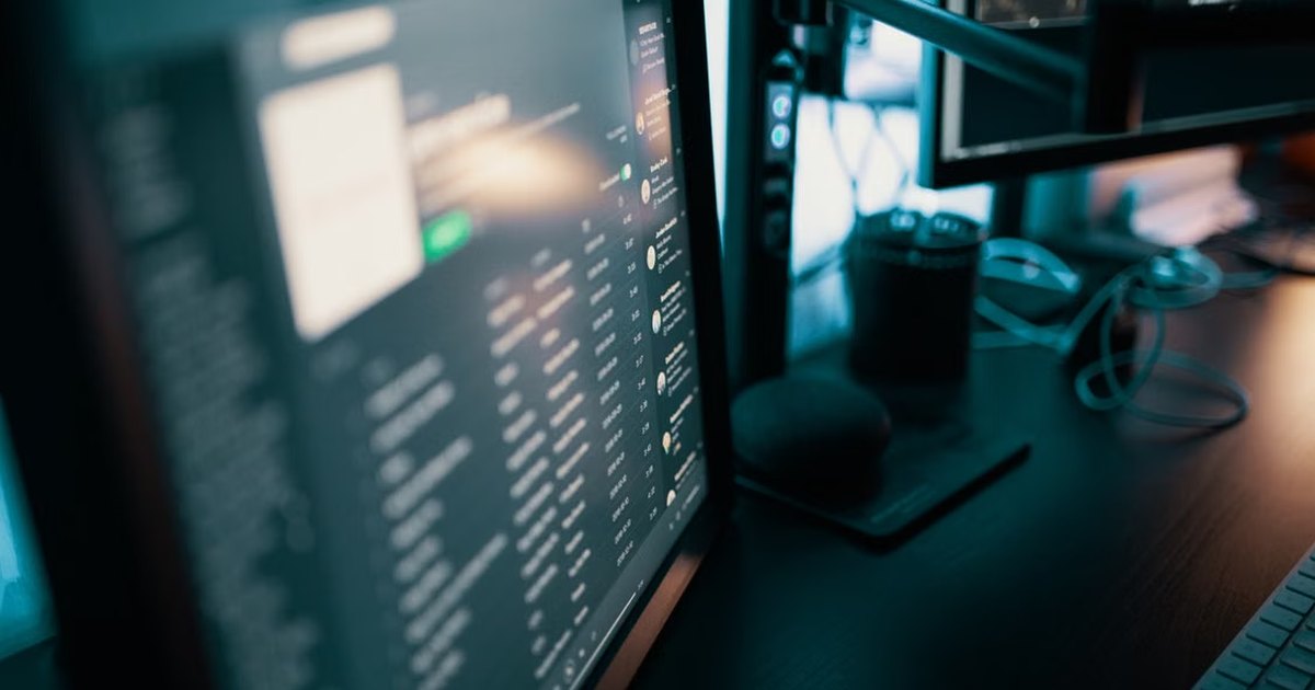 Reducing IT Complexity in Virtual Desktop Environments