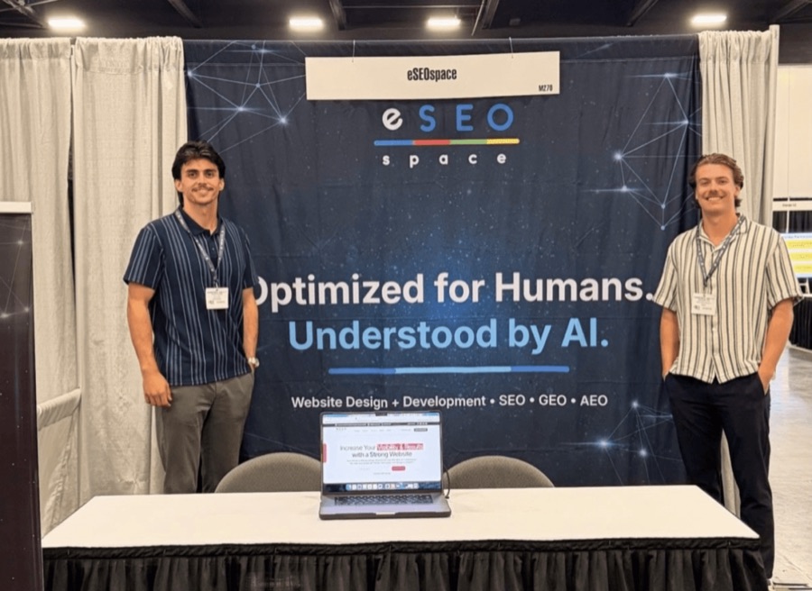 The eSEOspace booth: Optimized for Humans, Understood by AI